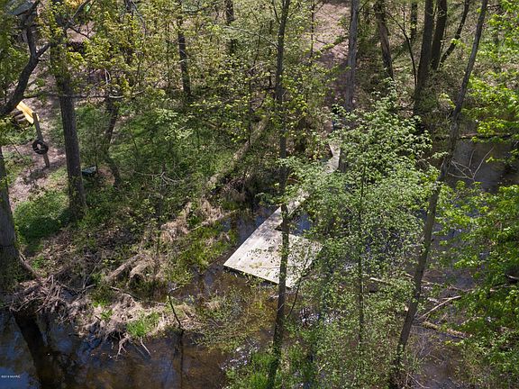 55487 South Thompson-512