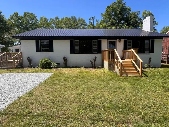 221 Atwater St, Yanceyville, NC 27379