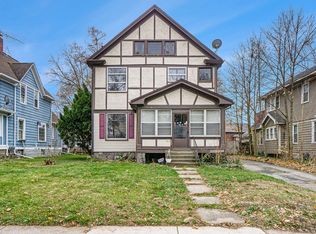 822 Reed Ave, Kalamazoo, MI 49001