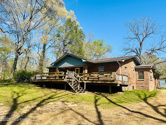 2nd image of 147 Clifford Rd