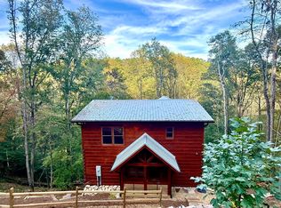 138 Rhondas Way, East Ellijay, GA 30540