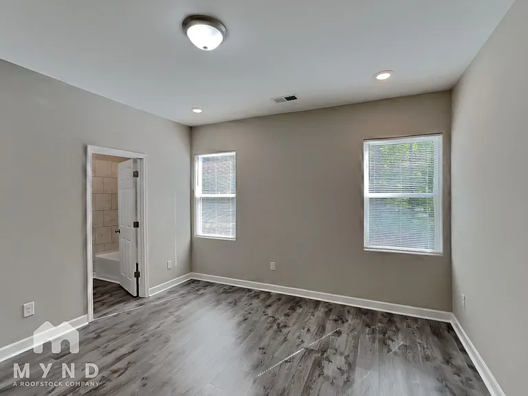 444 Deaton St — Photo 11