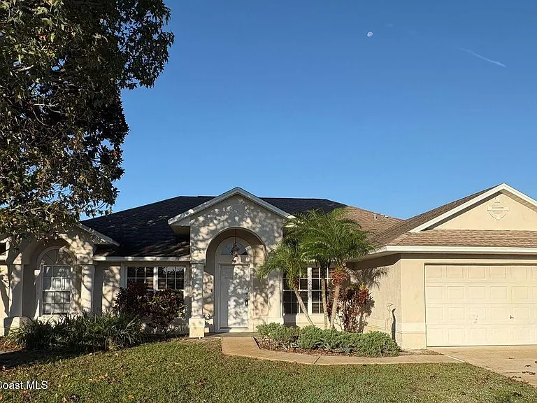 6130 Meghan Dr — Photo 1