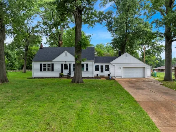 1219 Coal Bank Ct, Saint Louis, MO 63138