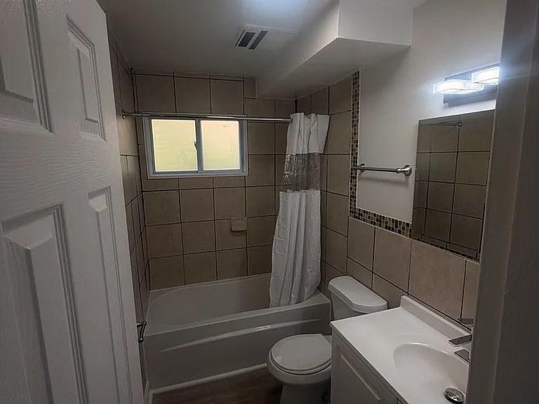 4020 Conway Ave — Photo 6