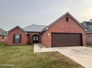 143 Legend Creek Dr, Youngsville, LA 70592
