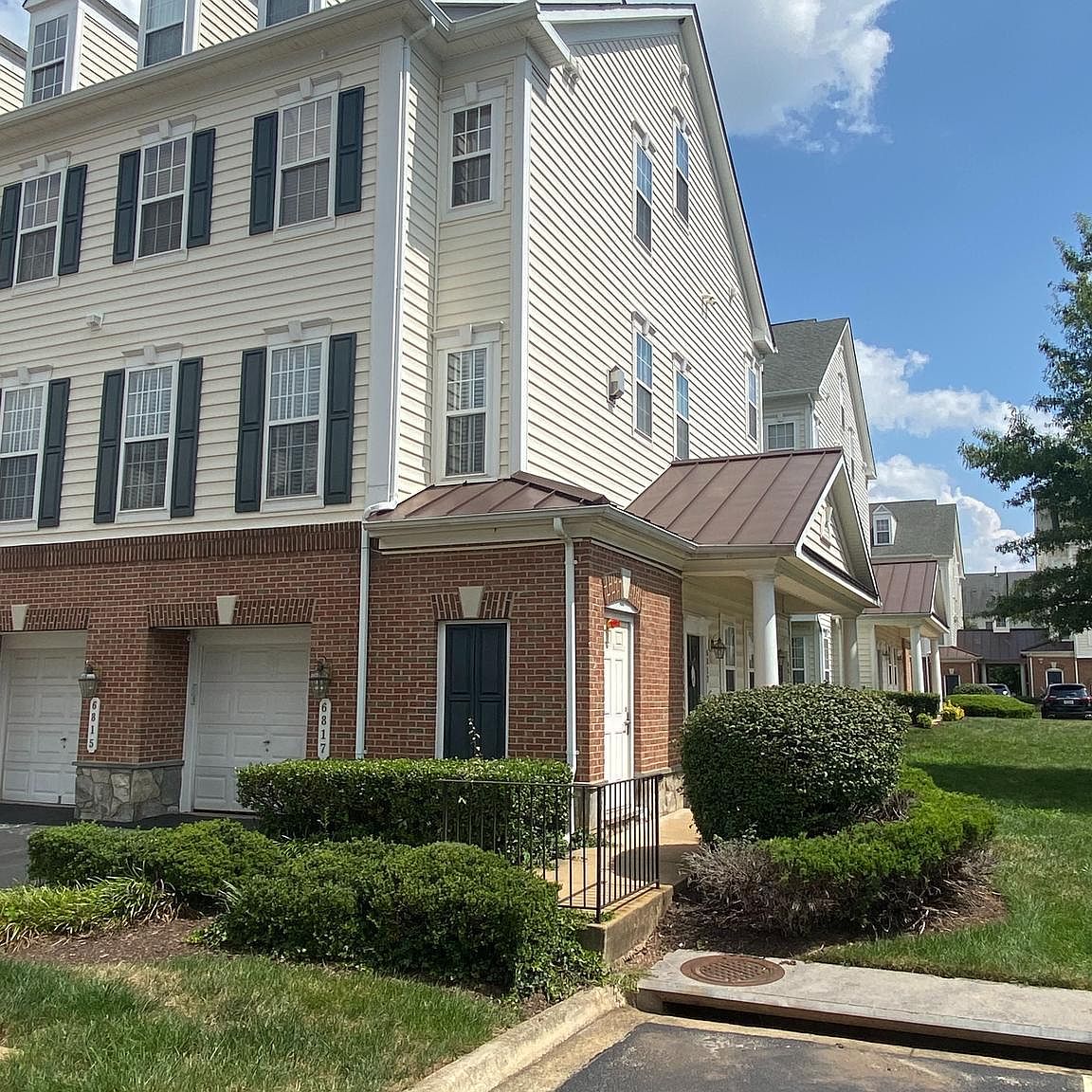 6817 Sabbarton Pl, Gainesville, VA 20155 | Zillow