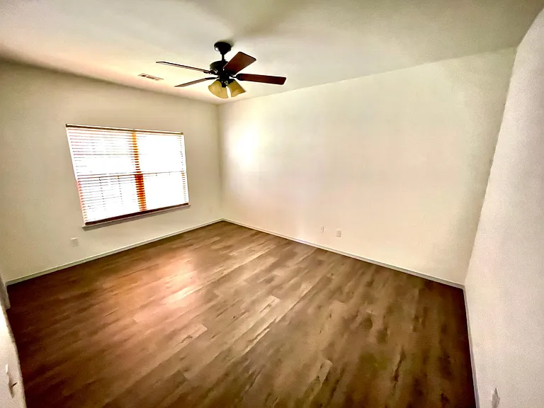 3187 W Old Farmington Rd — Photo 13