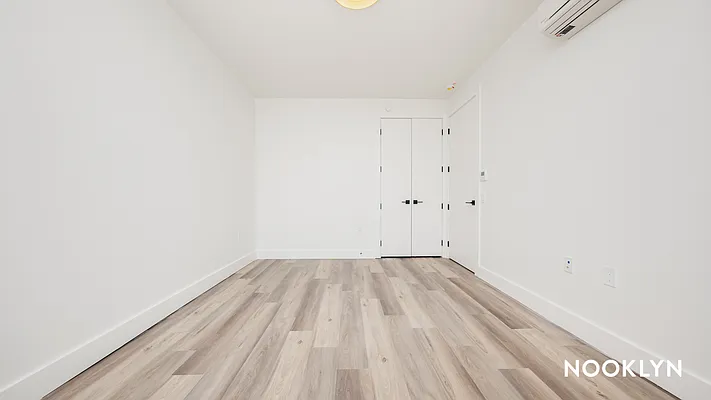 Rented by Nooklyn NYC LLC | media 22