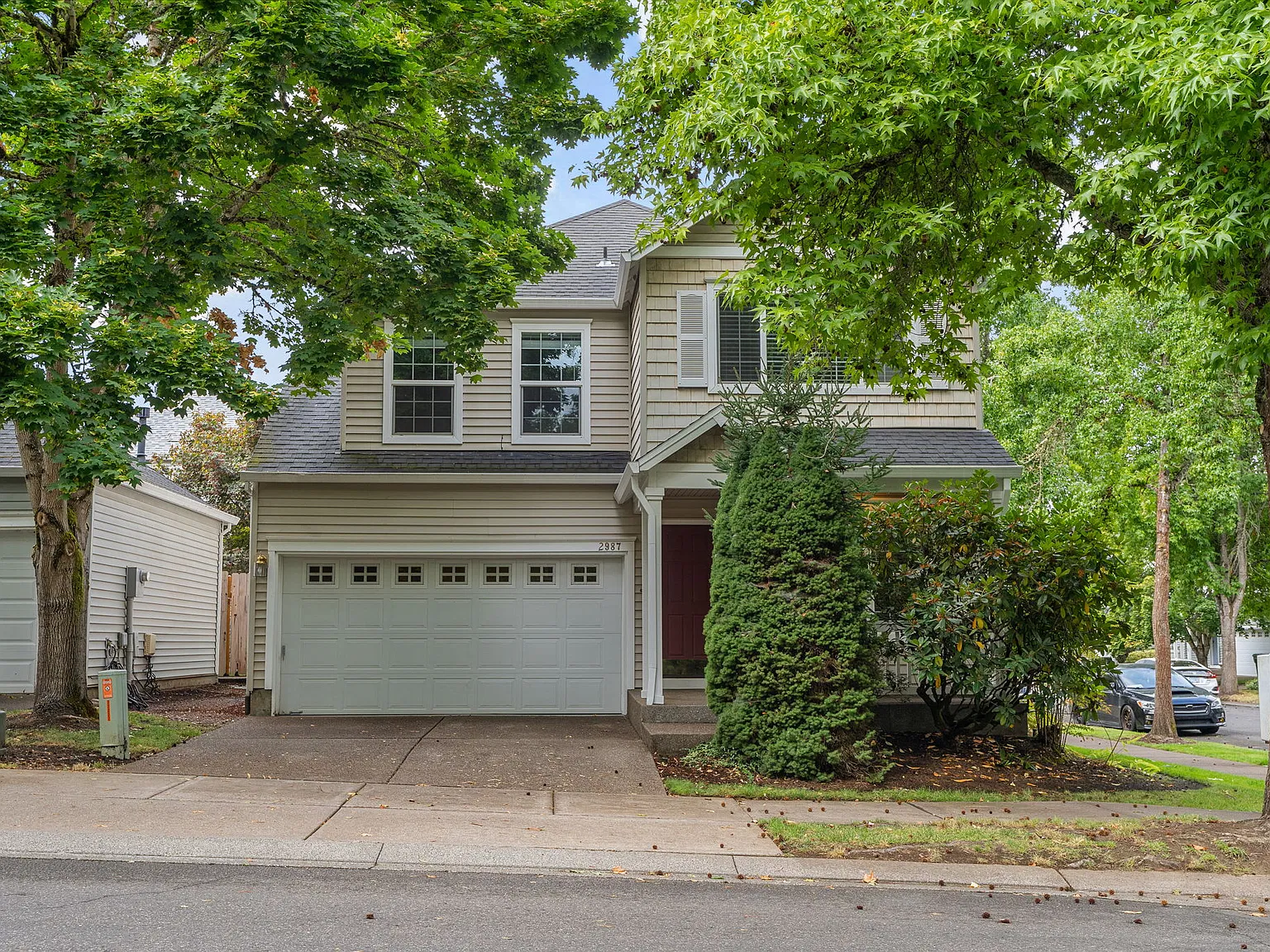 3 bed, 2.5 bath, 1748 sqft, $2,500 — Photo 1