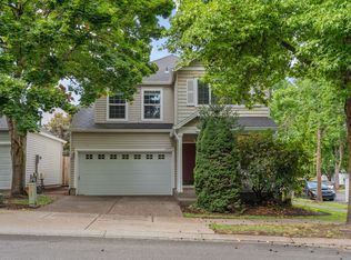 2987 NE Lange Ct, Hillsboro, OR 97124
