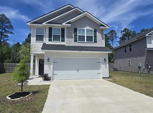 1301 Grayson Ave, Hinesville, GA 31313