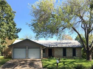 2106 Red Stone Ln, Austin, TX 78727