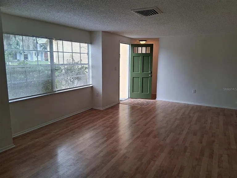 12406 Weatherstone Row — Photo 6