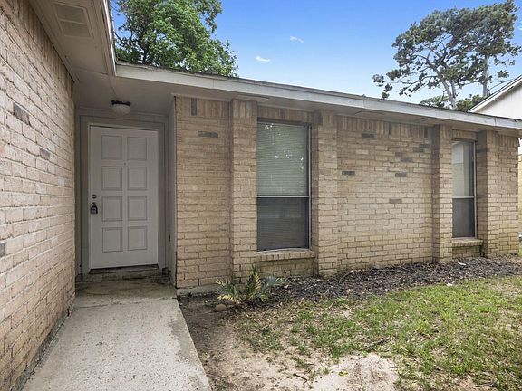 4th image of 4550 Chestergate Dr