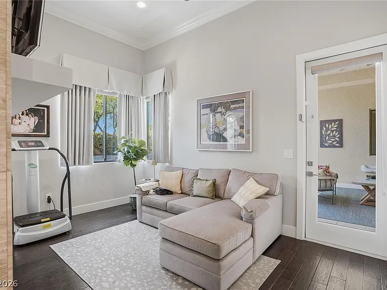 47 Moonfire Dr — Photo 11