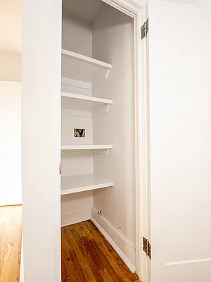 Rented by City Connections Realty | media 25