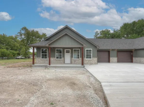 1401 S Oronogo St #A, Webb City, MO 64870