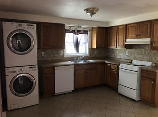 212 Dewey St #1, Worcester, MA 01610