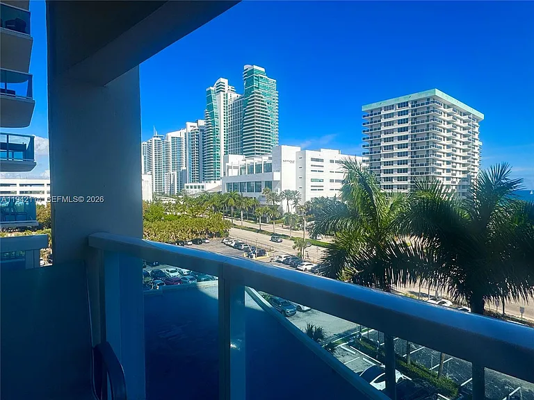 3800 S Ocean Dr #519 — Photo 22