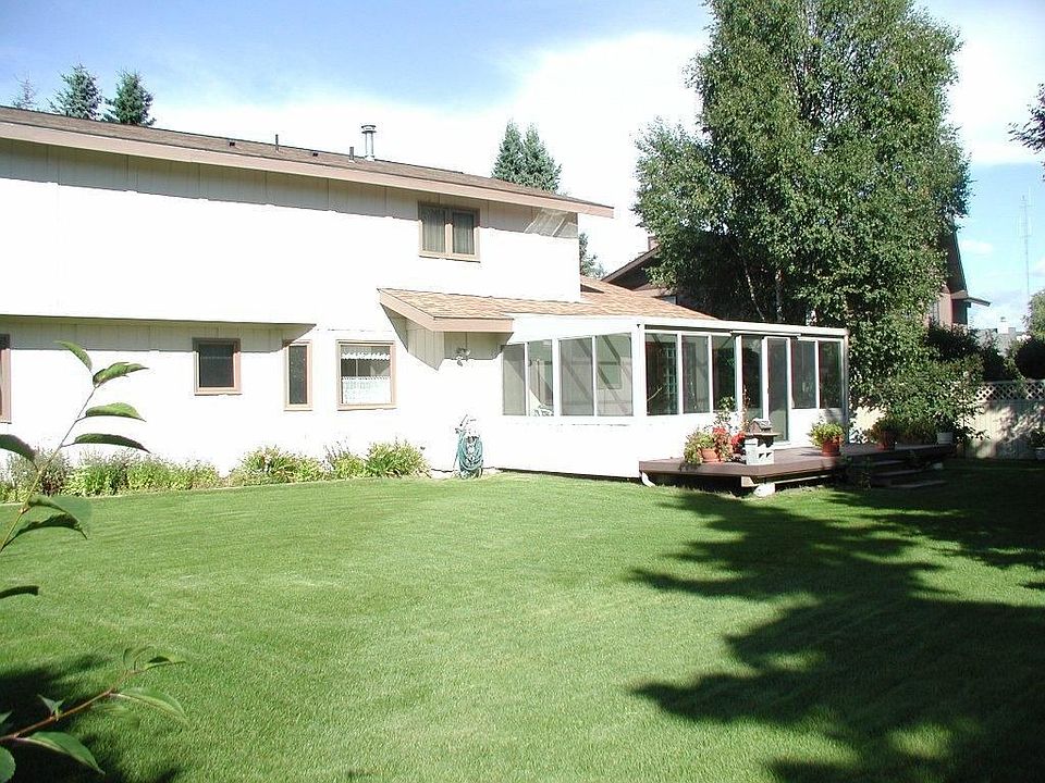 Back Yard & Sunroom