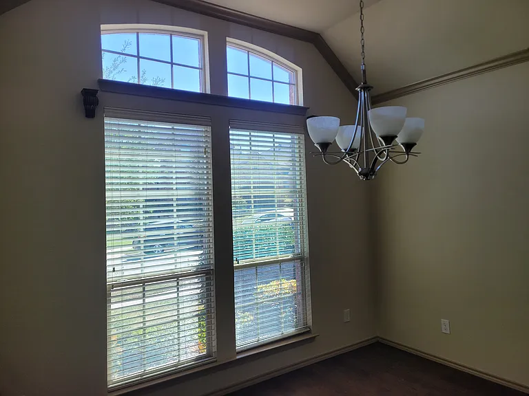 5833 Tuleys Creek Dr — Photo 10