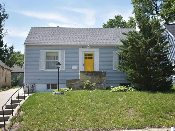 1859 Otoe St, Lincoln, NE 68502