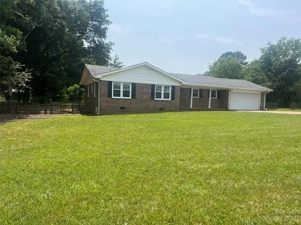 322 Trojan Ln #22, Forest City, NC 28043