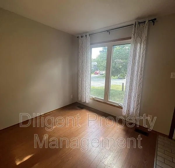 926 Dainard Dr #5 — Photo 22