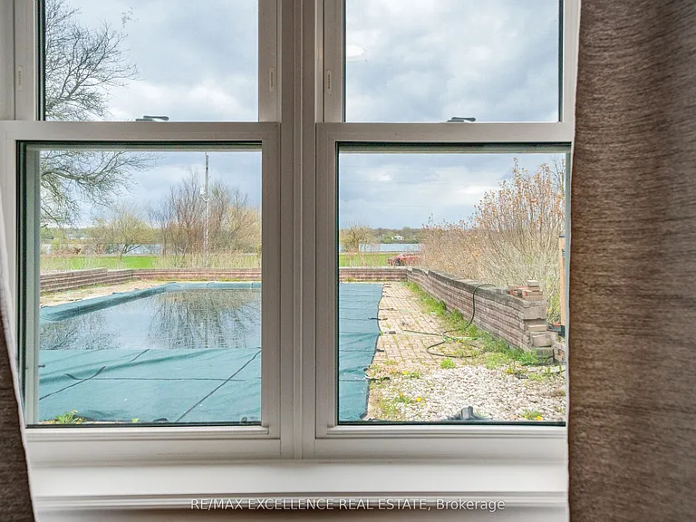 12575 Niagara River Pkwy — Photo 16