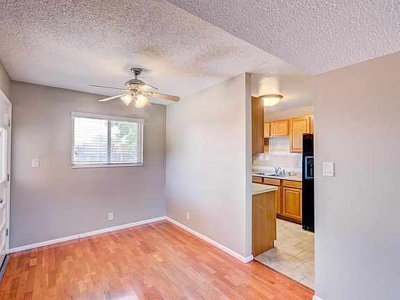 untitled shoot-066_67_68_69_70