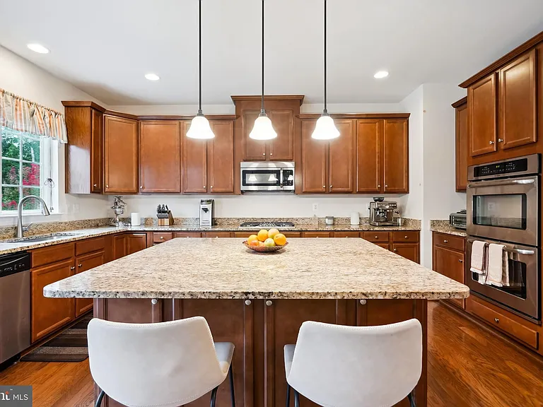 16608 Danridge Manor Dr — Photo 7