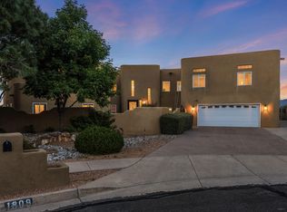 1809 Archuleta Dr NE, Albuquerque, NM 87112