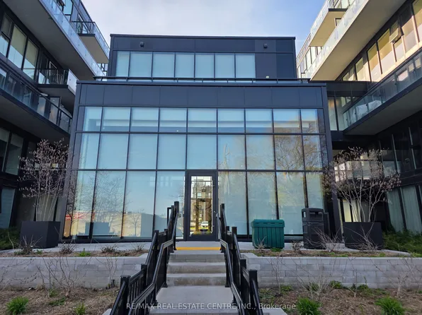 1119 Cooke Blvd #B432, Burlington, ON L7T 4A8