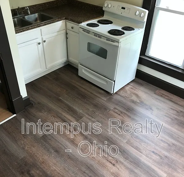 236 E William St #2 — Photo 9