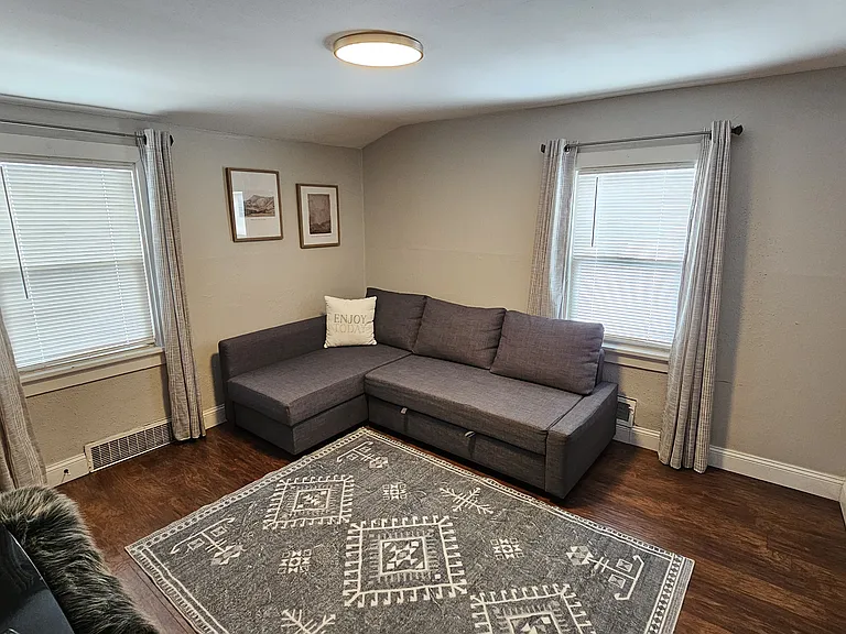 5320 Northrup Ave — Photo 7