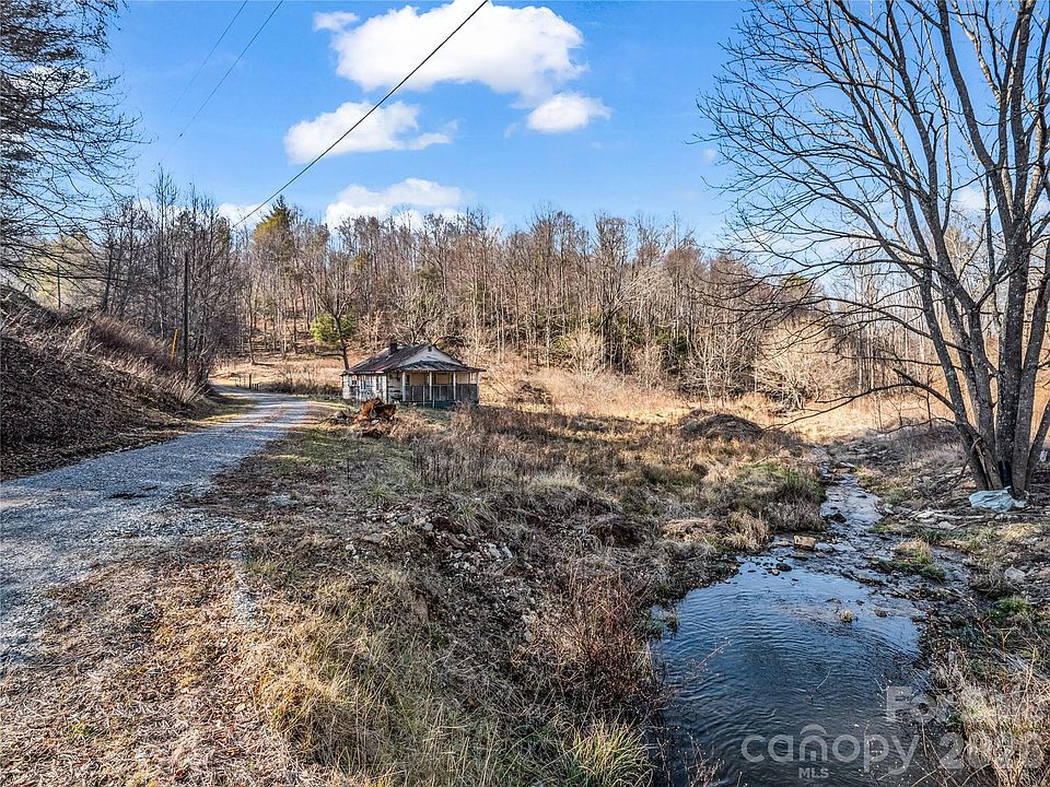 1st image of 530 Mine Creek Rd