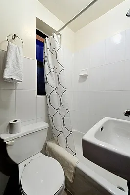 Rented by Atlas Real Estate New York | media 10