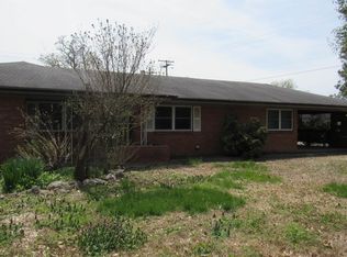 7913 Apache Rd, Little Rock, AR 72205