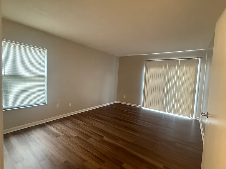 215 Westcliff Cir #C — Photo 14