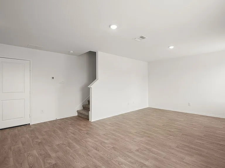 148 Garcia St — Photo 7