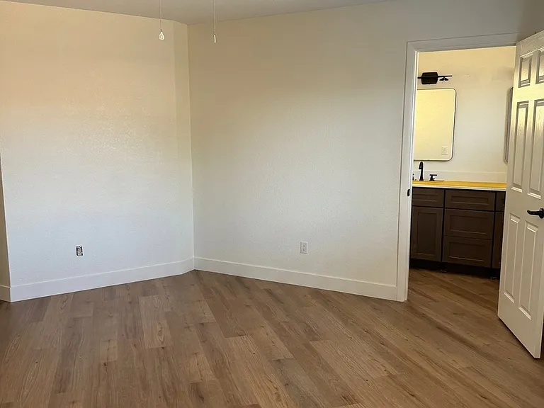 10173 E Cardiff Pl — Photo 16