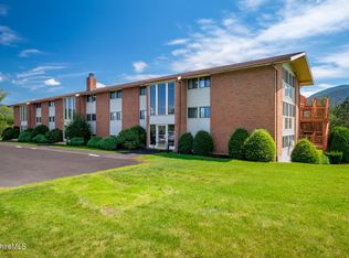 189 Stratton Rd APT C1, Williamstown, MA 01267