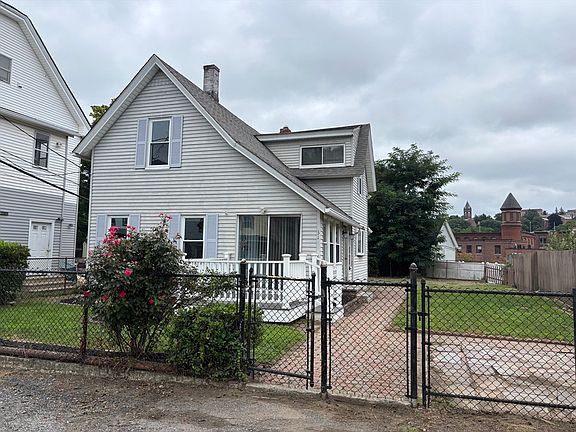 2nd image of 31 Woodward St