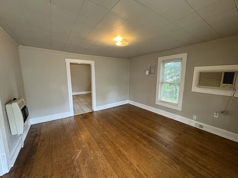 1202 Church St NW — Photo 9