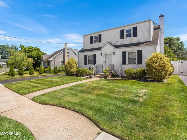 5 Schiverea Avenue, Freehold, NJ 07728