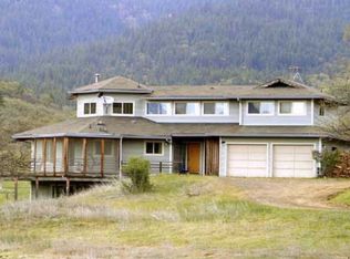 2025 Colestin Rd, Ashland, OR 97520