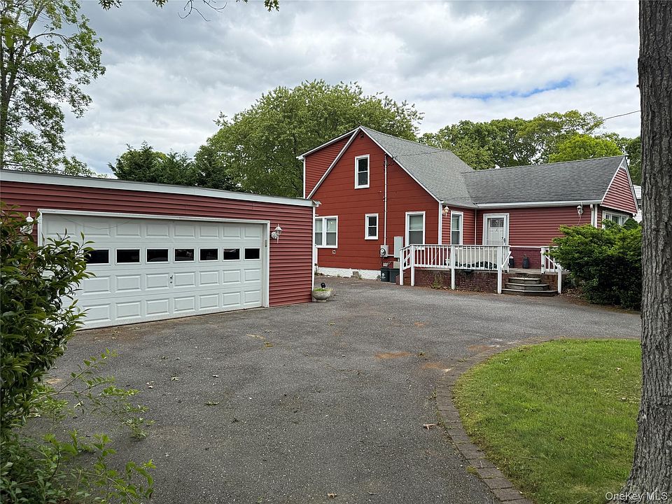 1st image of 89 Manor Drive