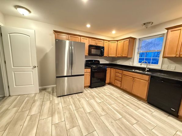 1138-1140 Boston Rd #1140