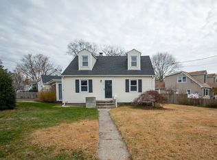 38 Wayland Rd, Milford, CT 06460